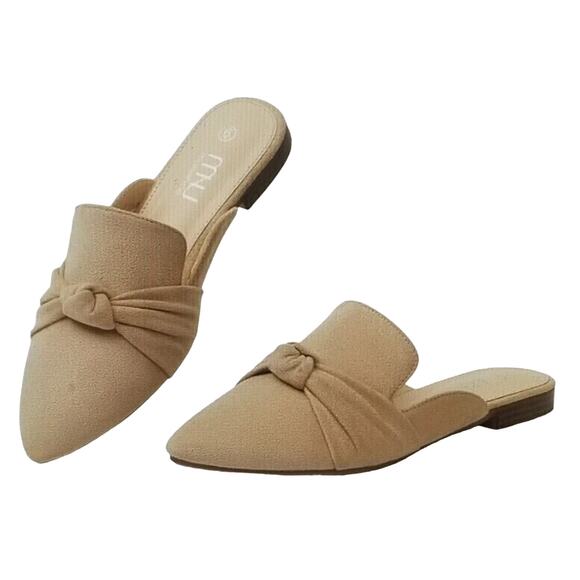 NWTs-MUSSHOE Mules Women's Nude Suede  Slip On Comfortable Pointed Toe Flats Sz9 - Picture 1 of 5